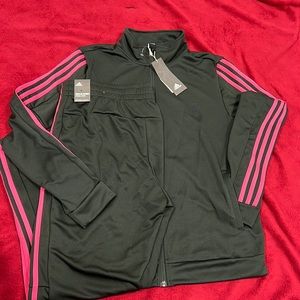 Womens adidas track suit size L